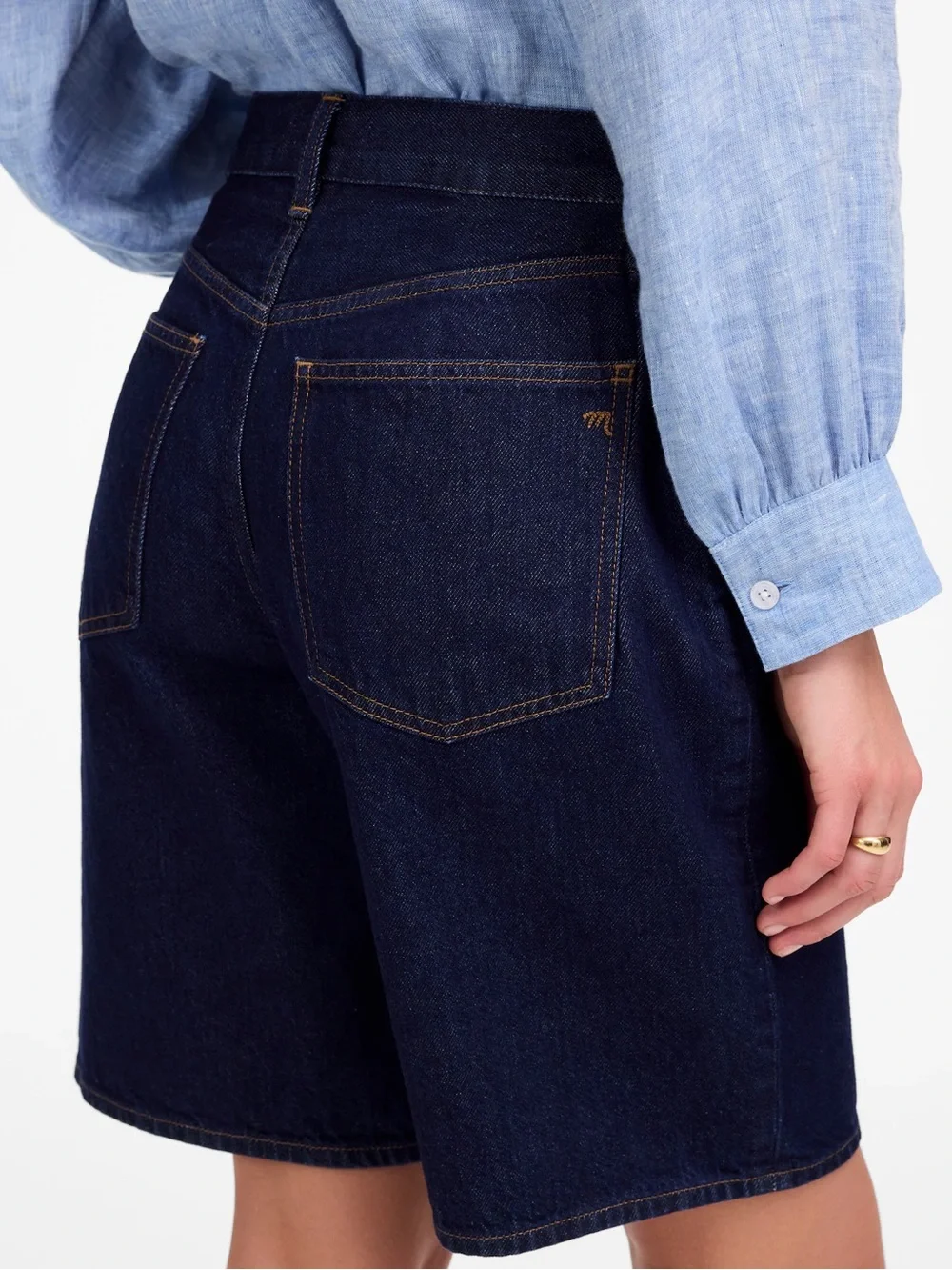 Madewell The 1997 Denim Bermuda Short In Bronxville Wash Size 23